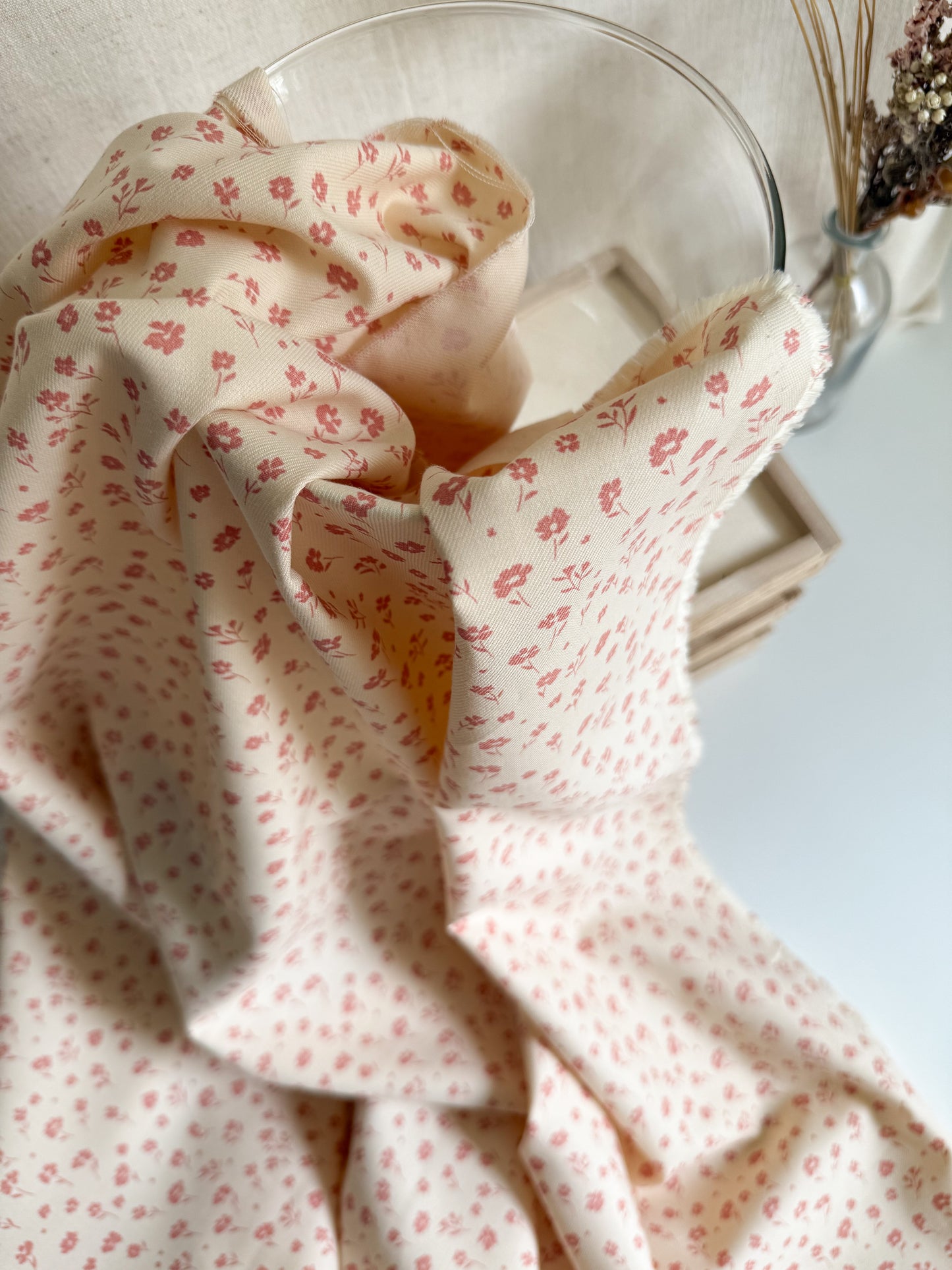 Fine Printed Organic Cotton Twill Fabric - Rose Floral