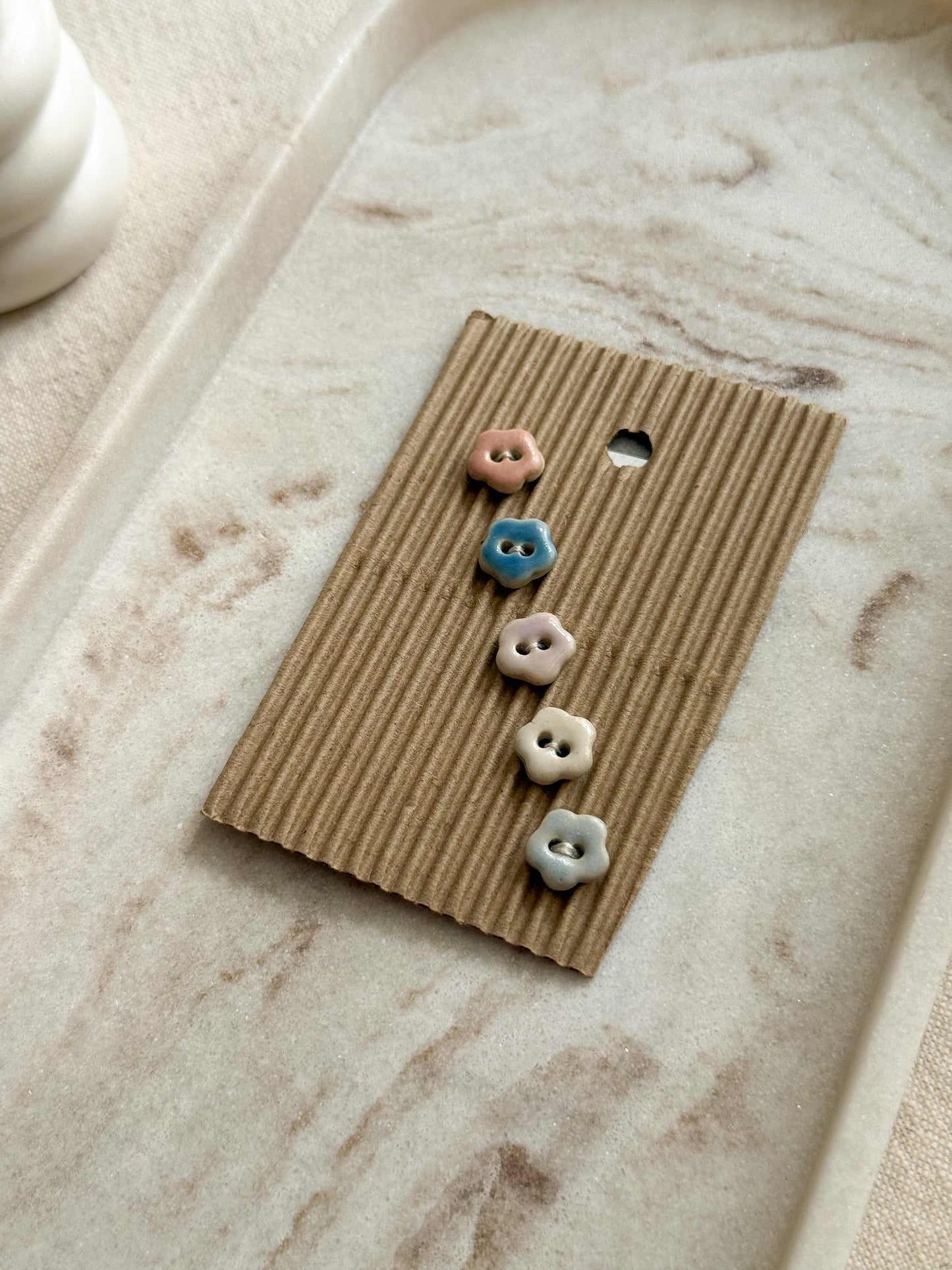 Tiny Pastel Flower Buttons - 10mm - Pack of 5