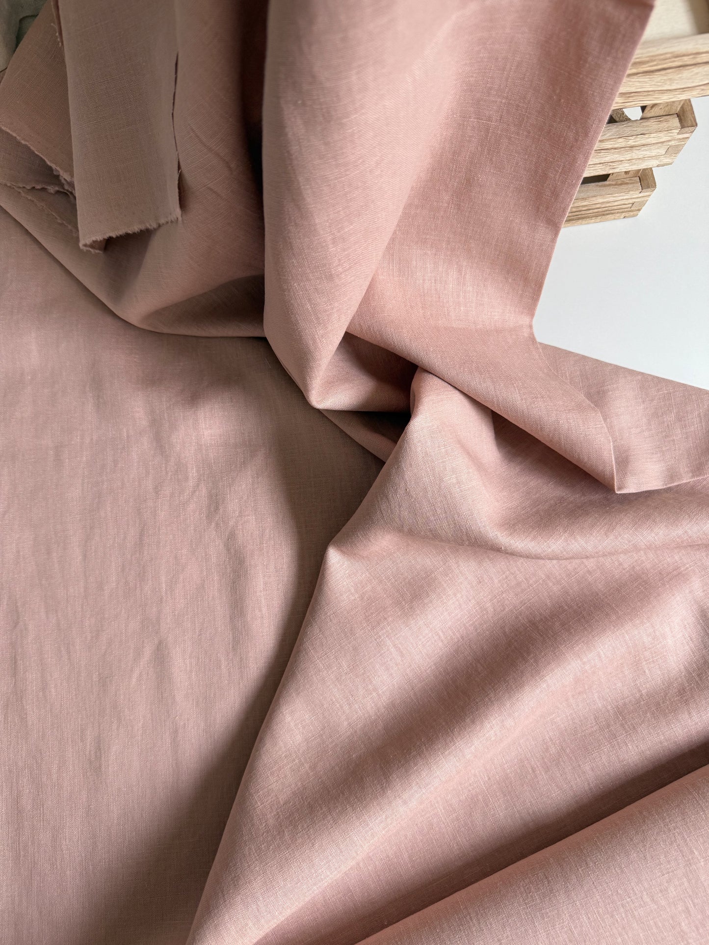 Fine Stonewashed Linen Fabric - Nude Pink