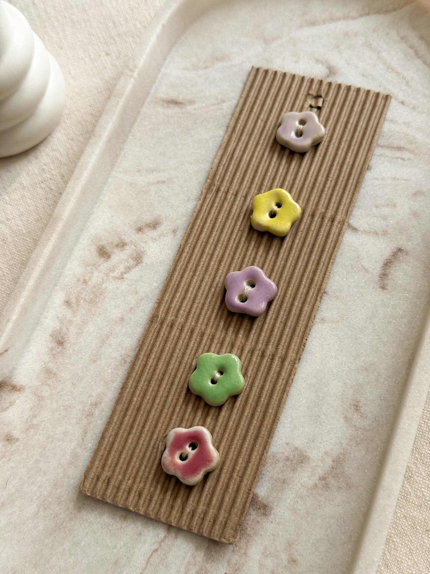 Rainbow Pastel Flower Buttons - 16mm - Set of 5