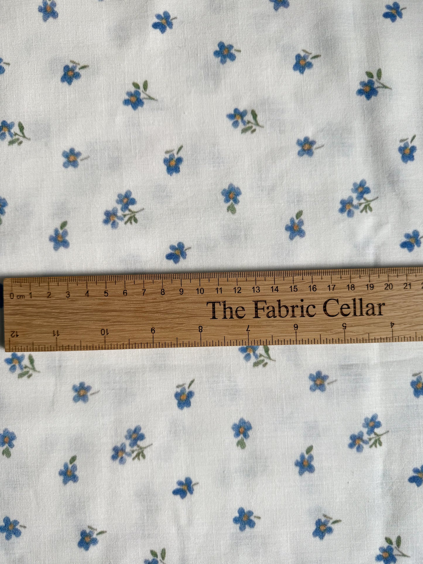 Linen Look Cotton - Blue Daisy