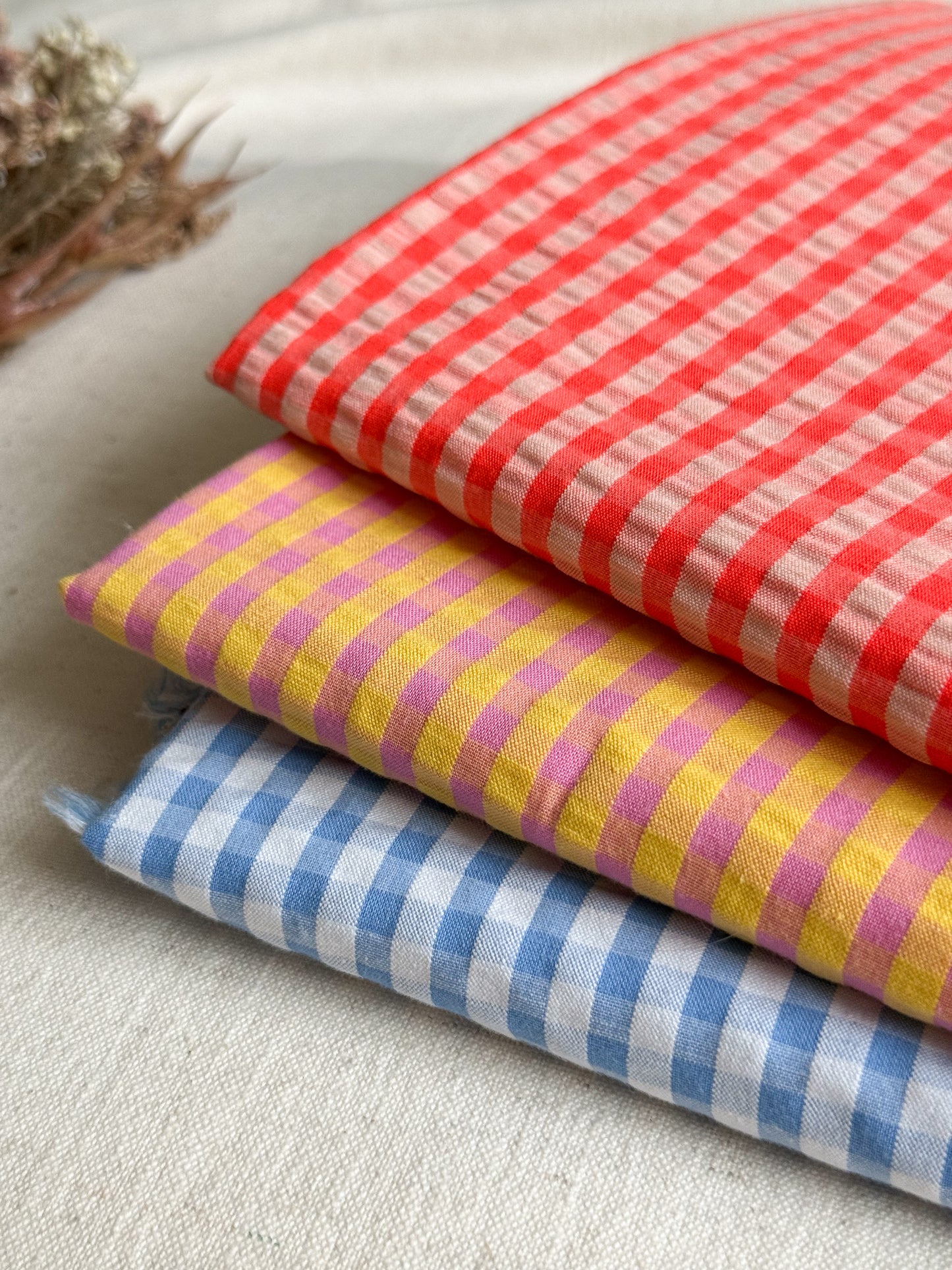 Cotton Seersucker Fabric - Gingham - Rhubarb & Custard
