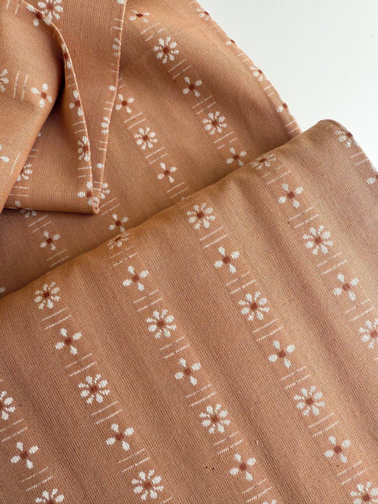 Woven Daisy Cotton Fabric - Prairie