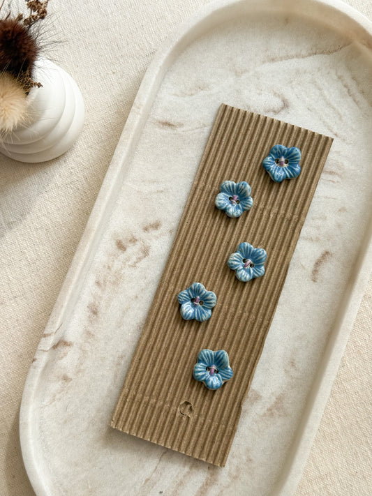 Blue Flowers Buttons - 20mm - Pack of 5