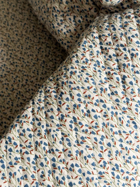 Reversible Quilted Double Gauze Fabric - Blue Meadow / Stripe