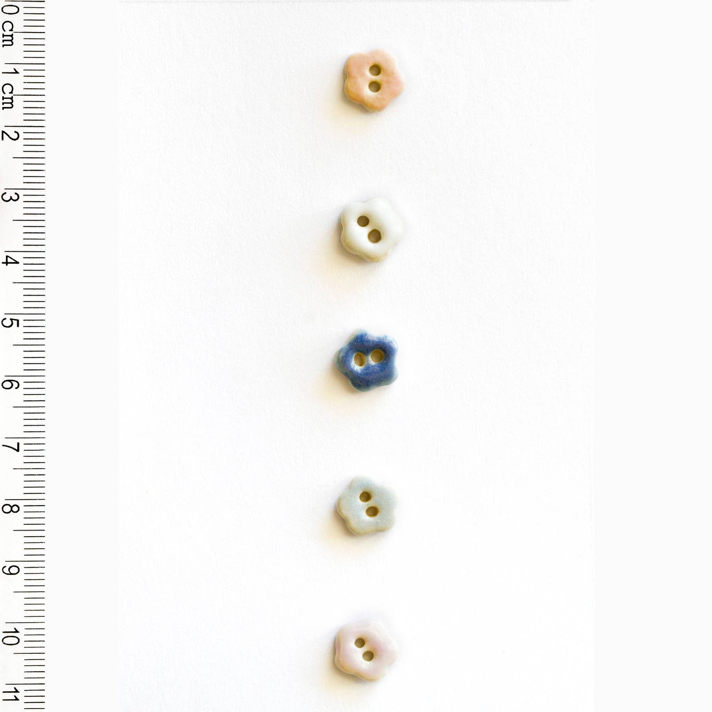 Tiny Pastel Flower Buttons - 10mm - Pack of 5