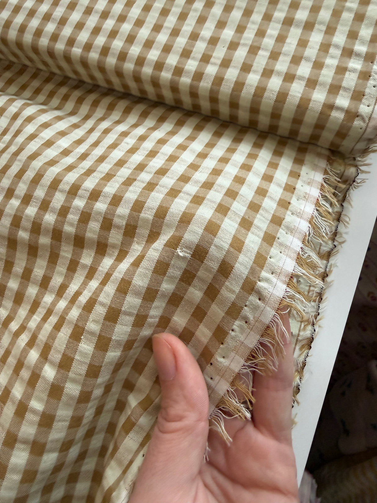 Cotton Seersucker Fabric - Gingham - Pistachio - 45cm Remnant
