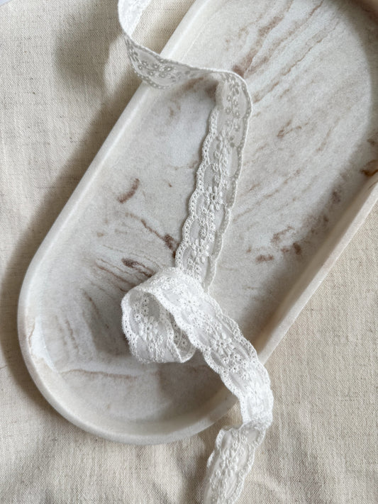 Embroidered Floral Insert Trim - 24mm