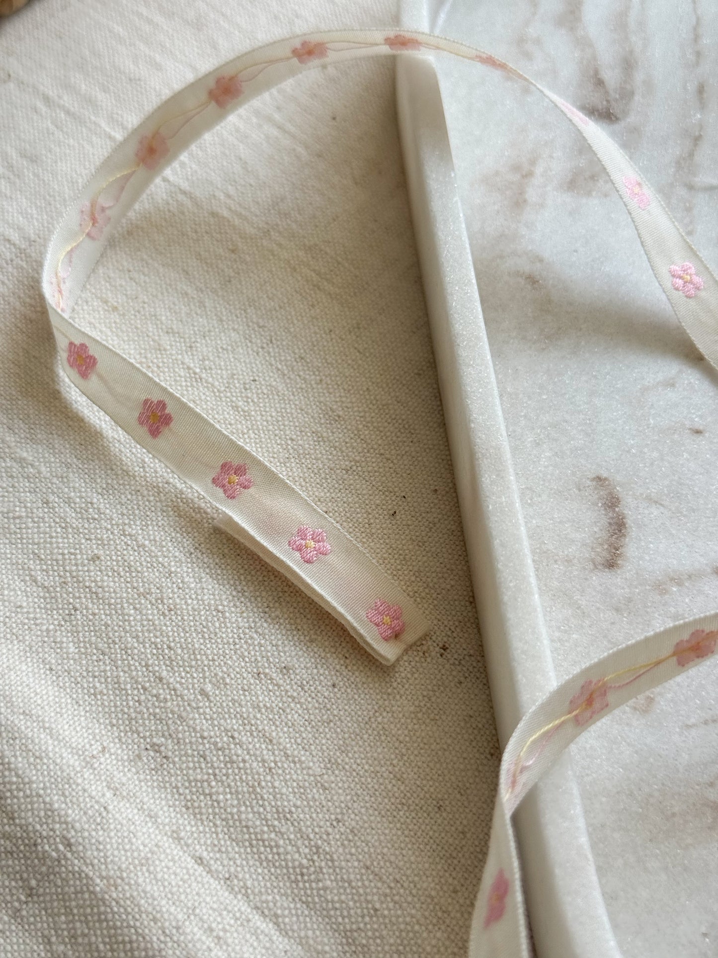 Jacquard Woven Ribbon - Soft Rose Flowers - 10mm