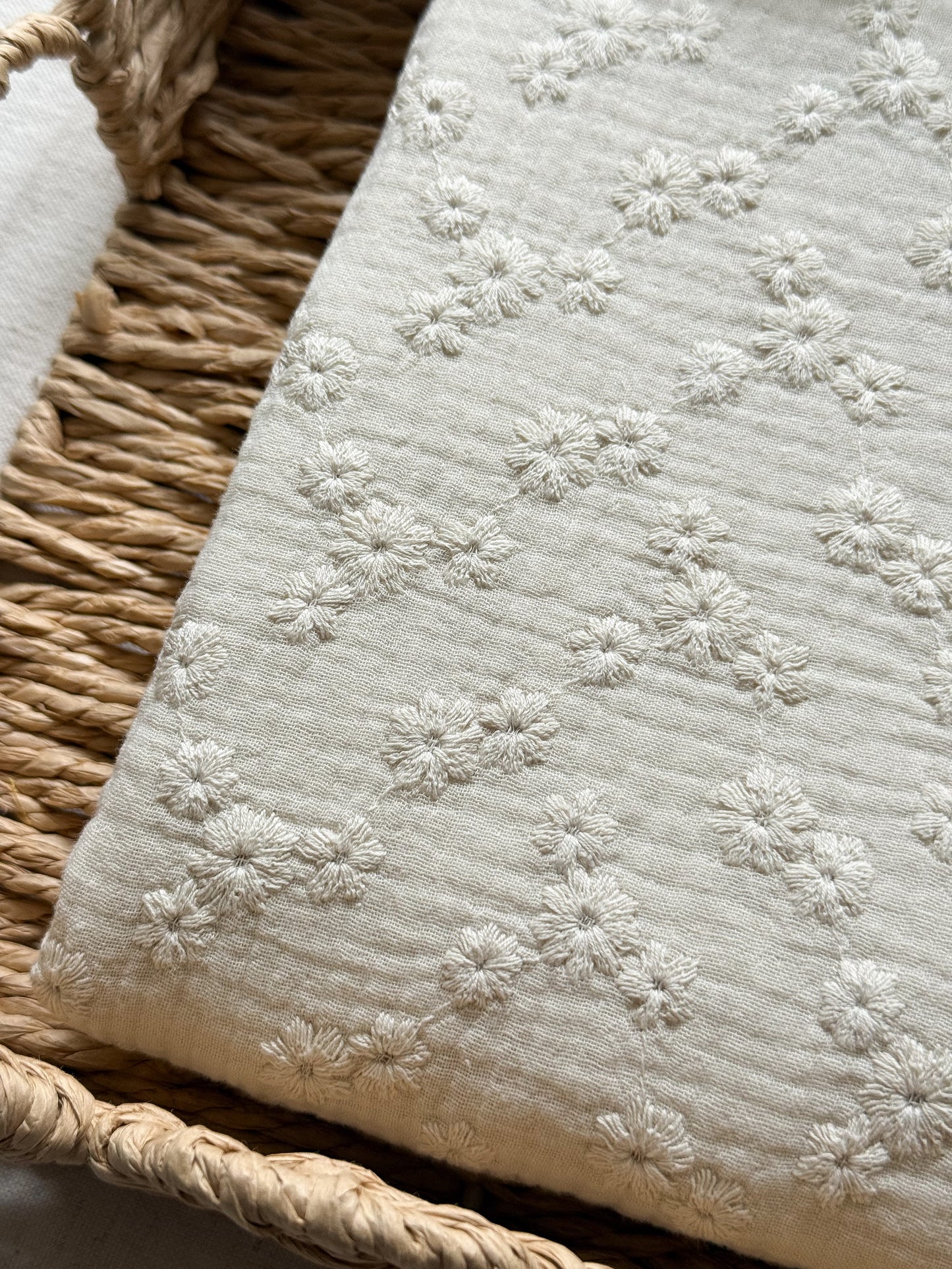 Embroidered Double Gauze Fabric - Ecru Flowers