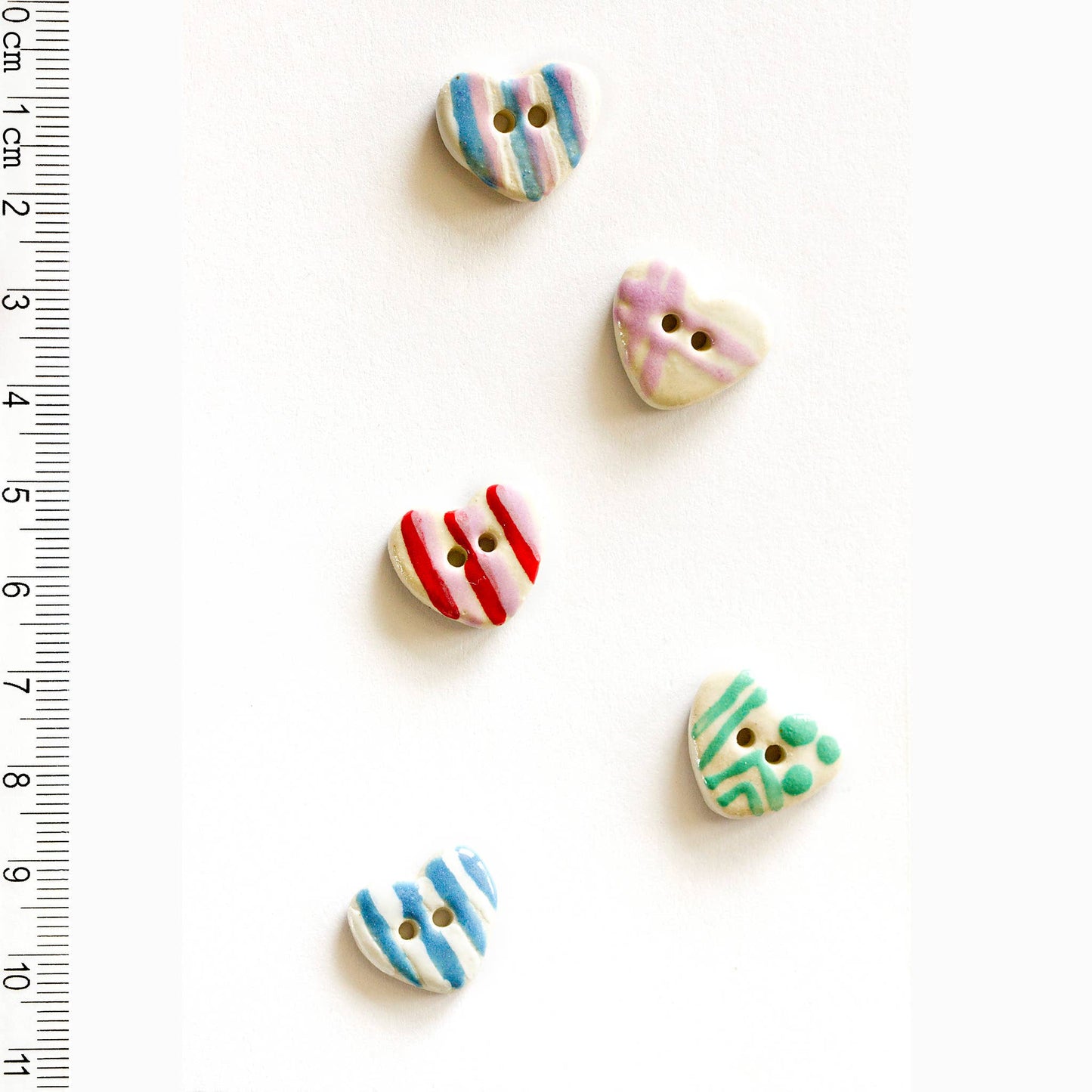 Fun Heart Patterned Sewing Buttons - 18mm - Pack of 5