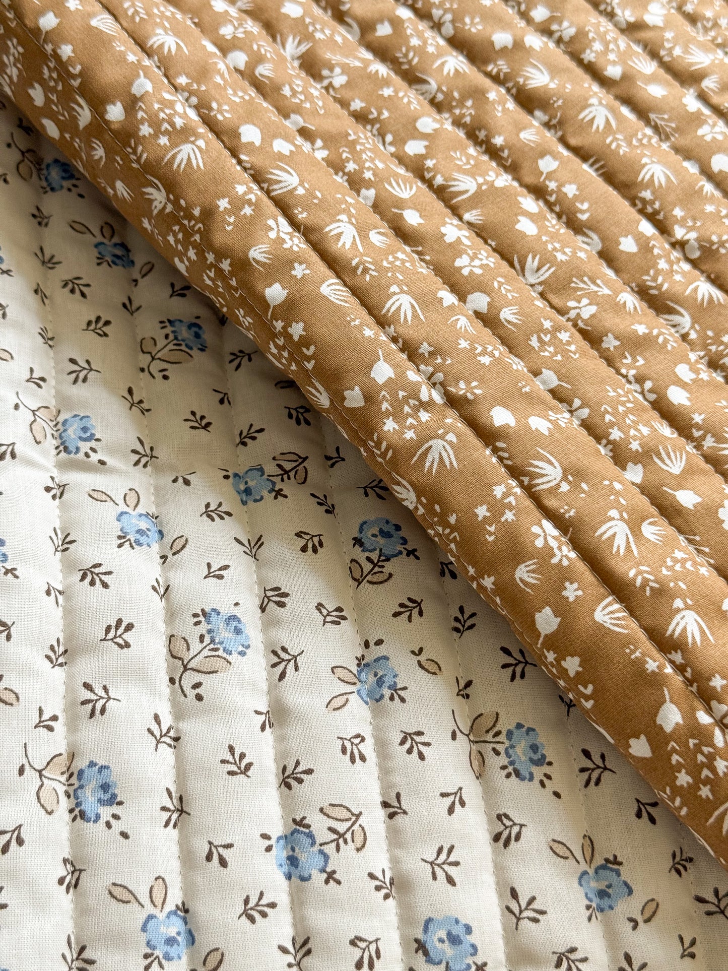 Reversible Quilted Cotton Poplin Fabric - Forget Me Not / Mocha