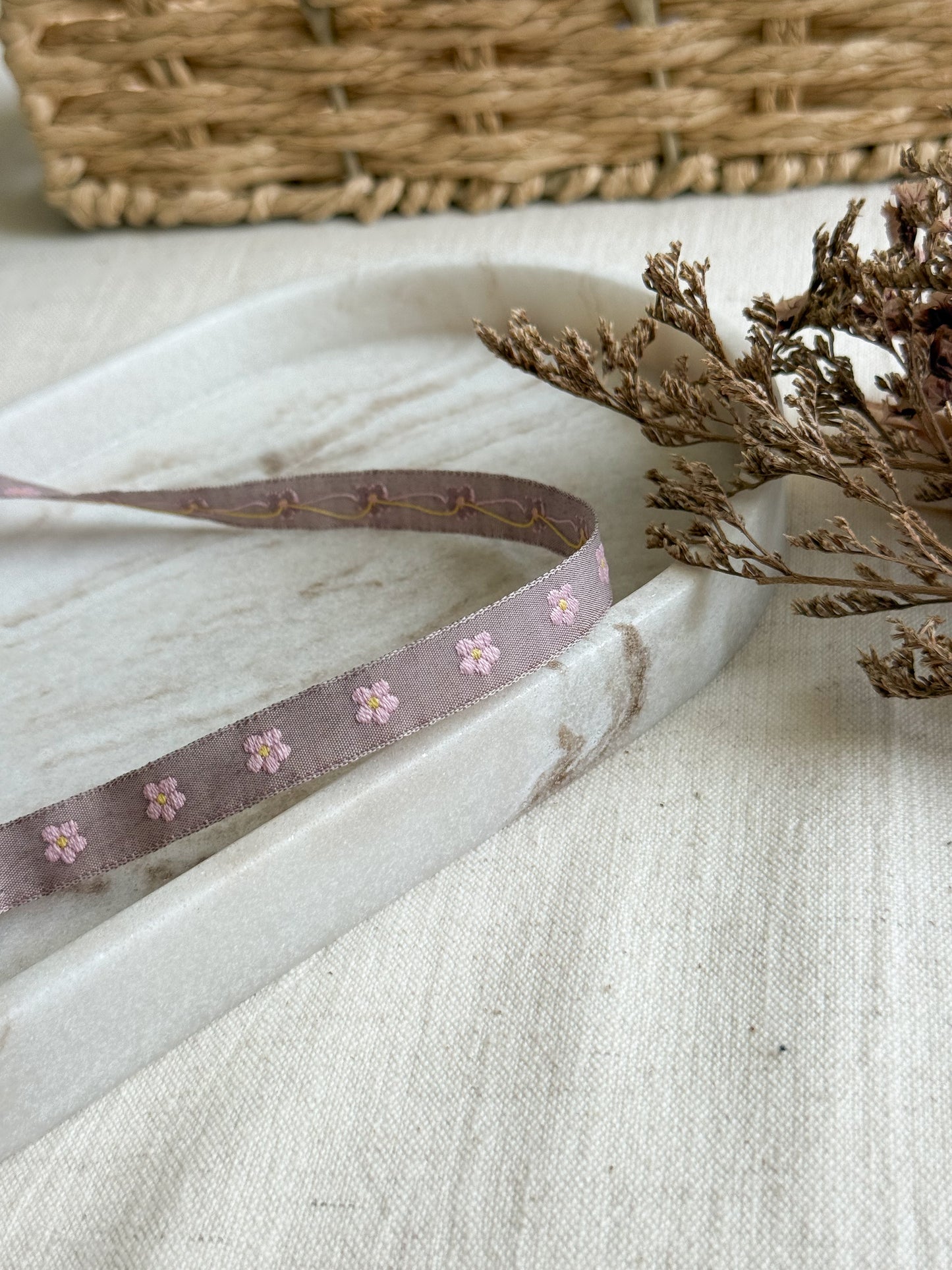Jacquard Woven Ribbon - Light Mauve Flowers - 10mm