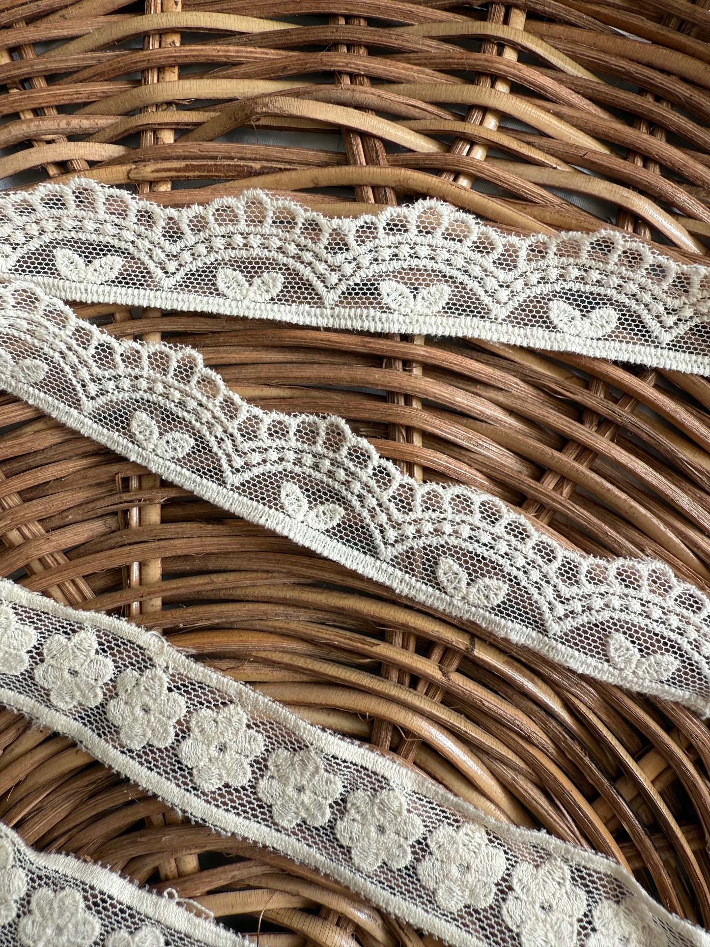Cream Embroidered Tulle Trim - Delicate Pattern