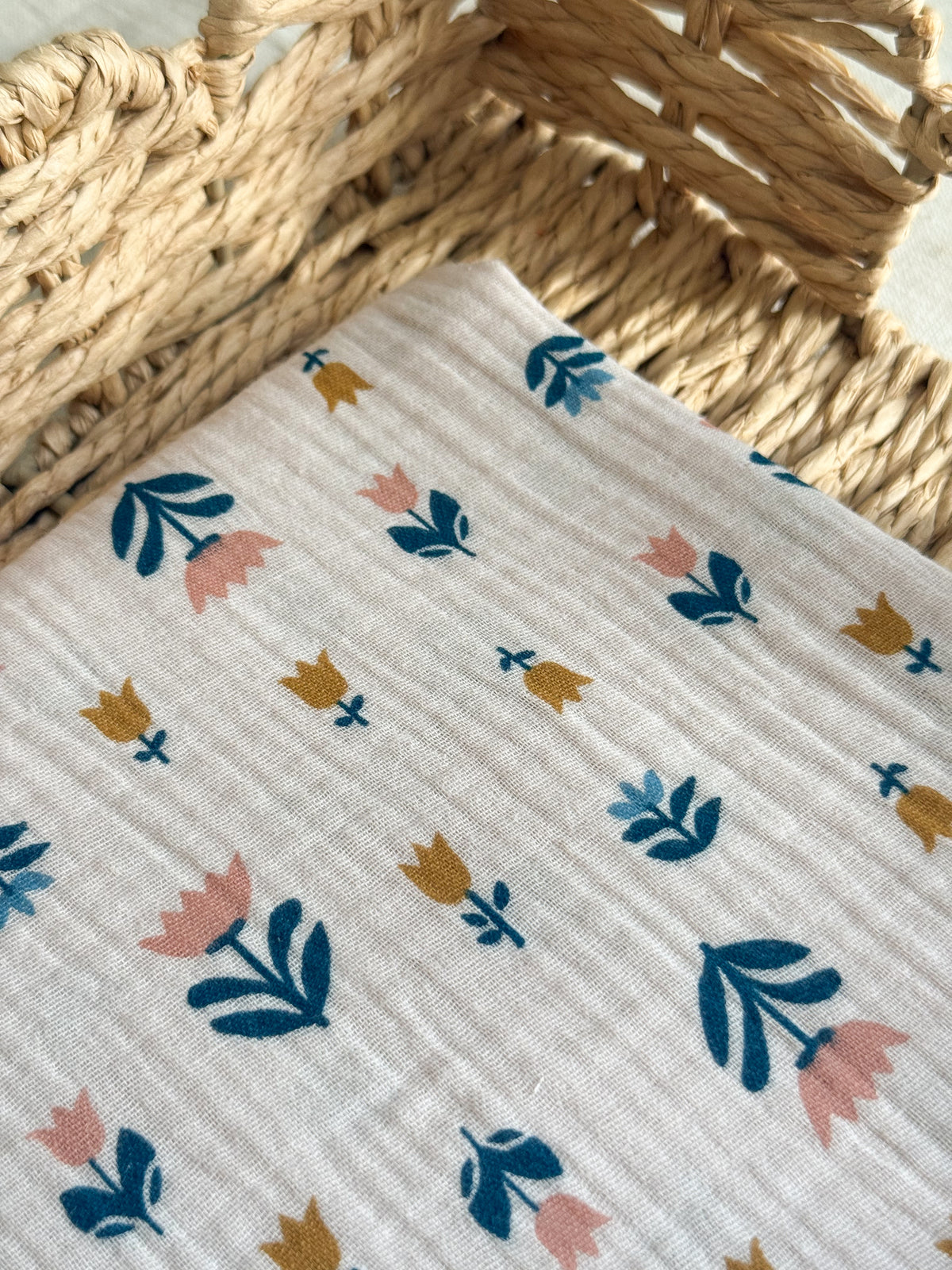 Double Gauze Fabric - Tulips - Camel / Pink