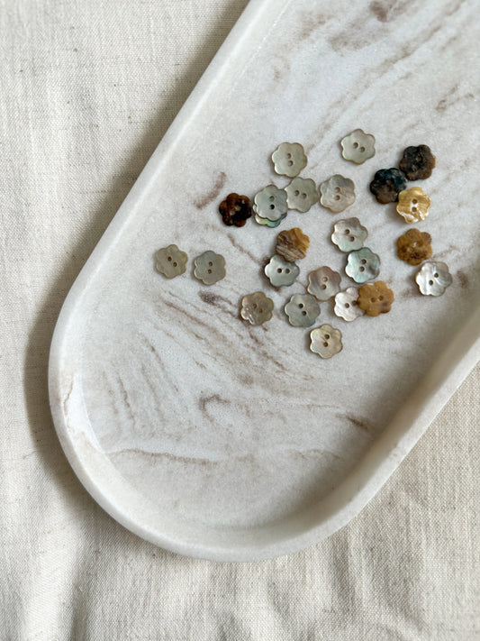 Natural Mother of Pearl Button - Flower - 13mm