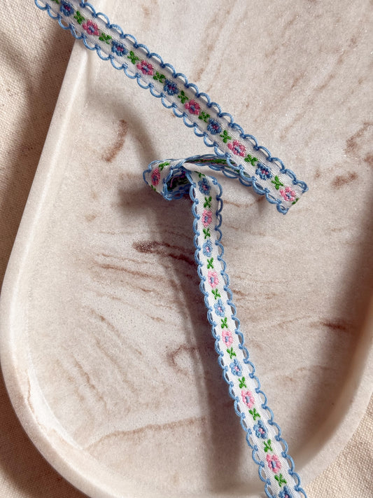 Jacquard Flower Trim - Spring Flowers- 10mm