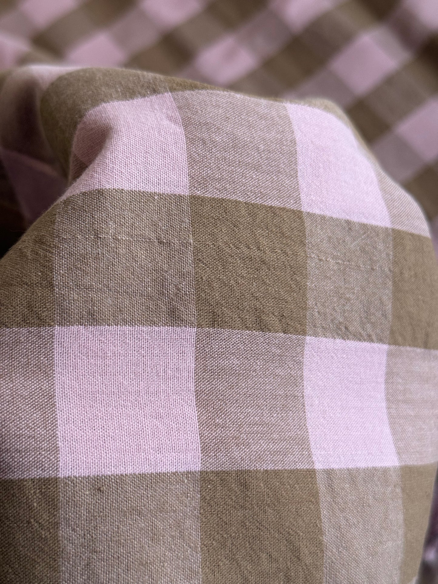 Cotton Yarn Dyed Gingham Fabric - Cocoa Rose - 210cm Remnant - Defects - See Images