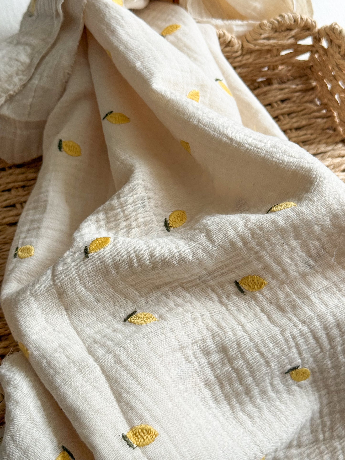 Embroidered Double Gauze Fabric - Lemons