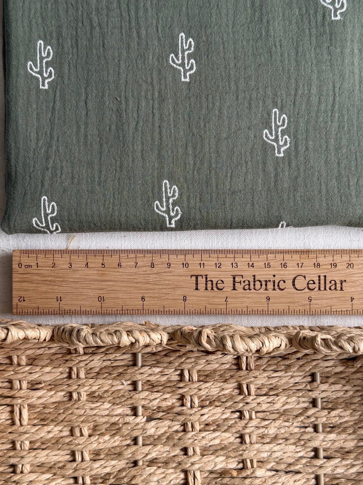 Embroidered Double Gauze Fabric - Cacti