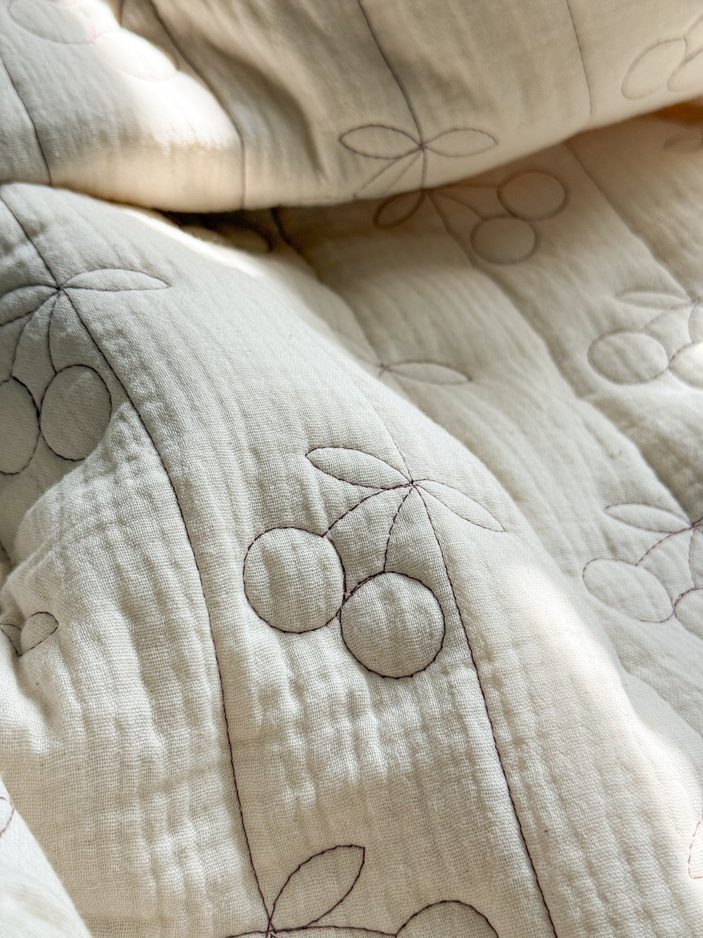 Quilted Double Gauze Fabric  - Cherries - Natural