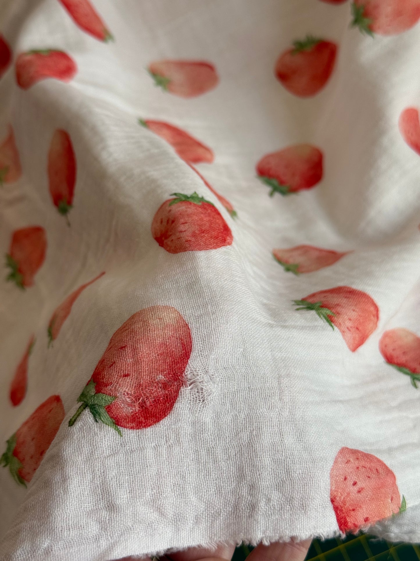 Double Gauze Fabric - Strawberries - 210cm Remnant - Defects - See Images