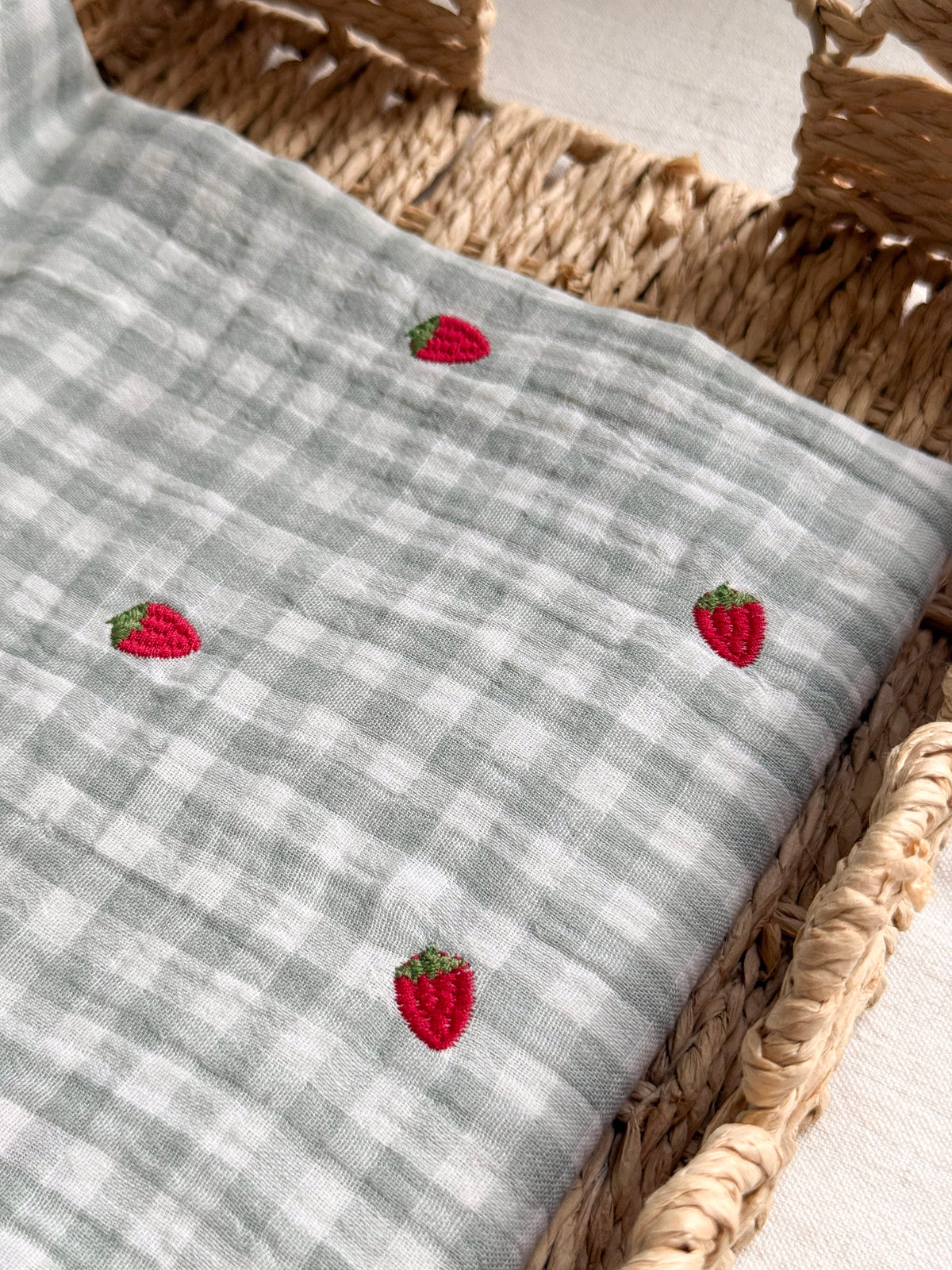 Embroidered Double Gauze Fabric - Light Mint Strawberry
